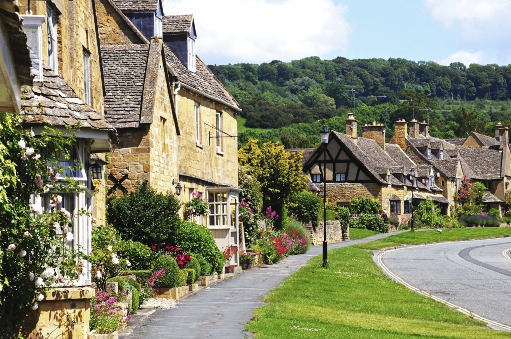Cotswolds Home: Your “Escape To The Country” Property Search